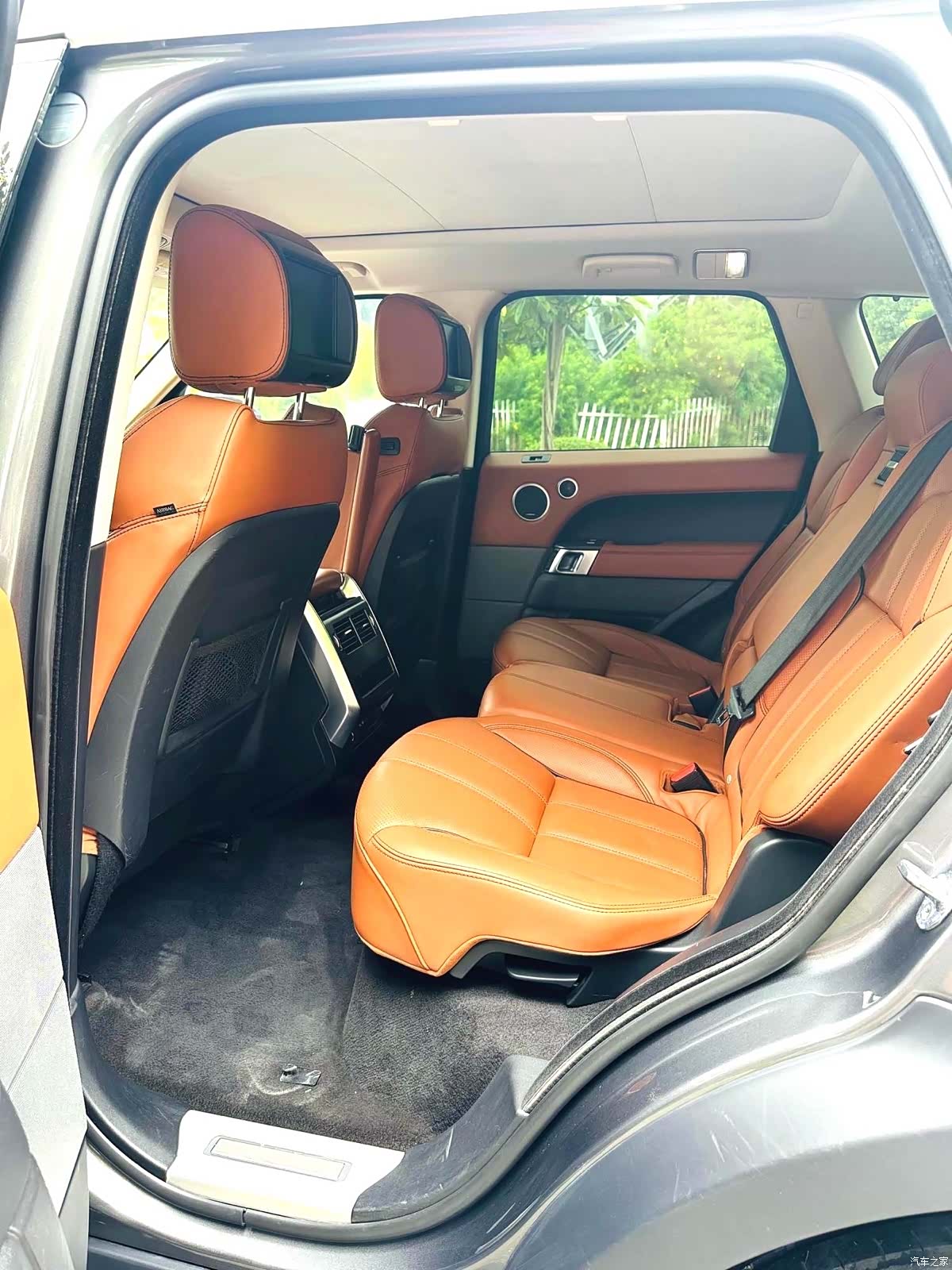 Land Rover Range Rover, 2015 10