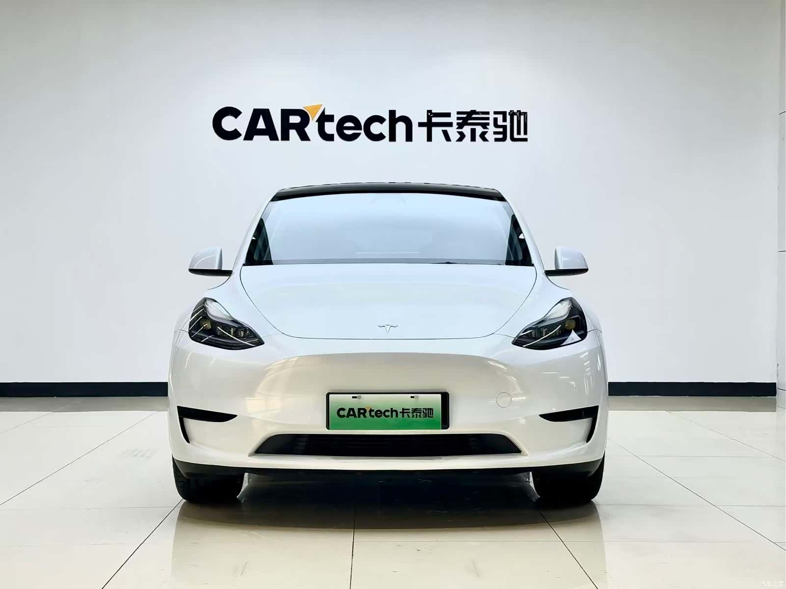 Tesla Model Y, 2023 2