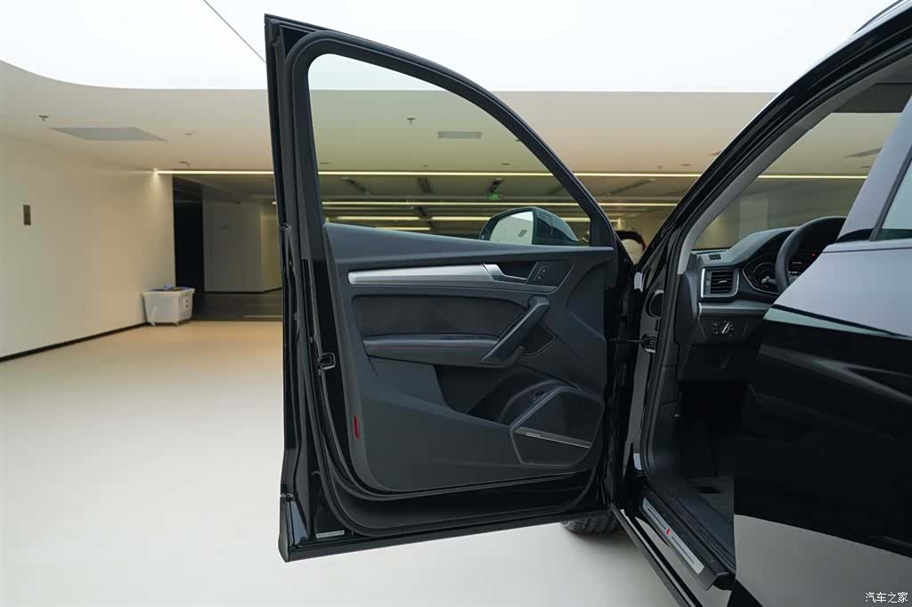 Audi Q5L, 2021 17