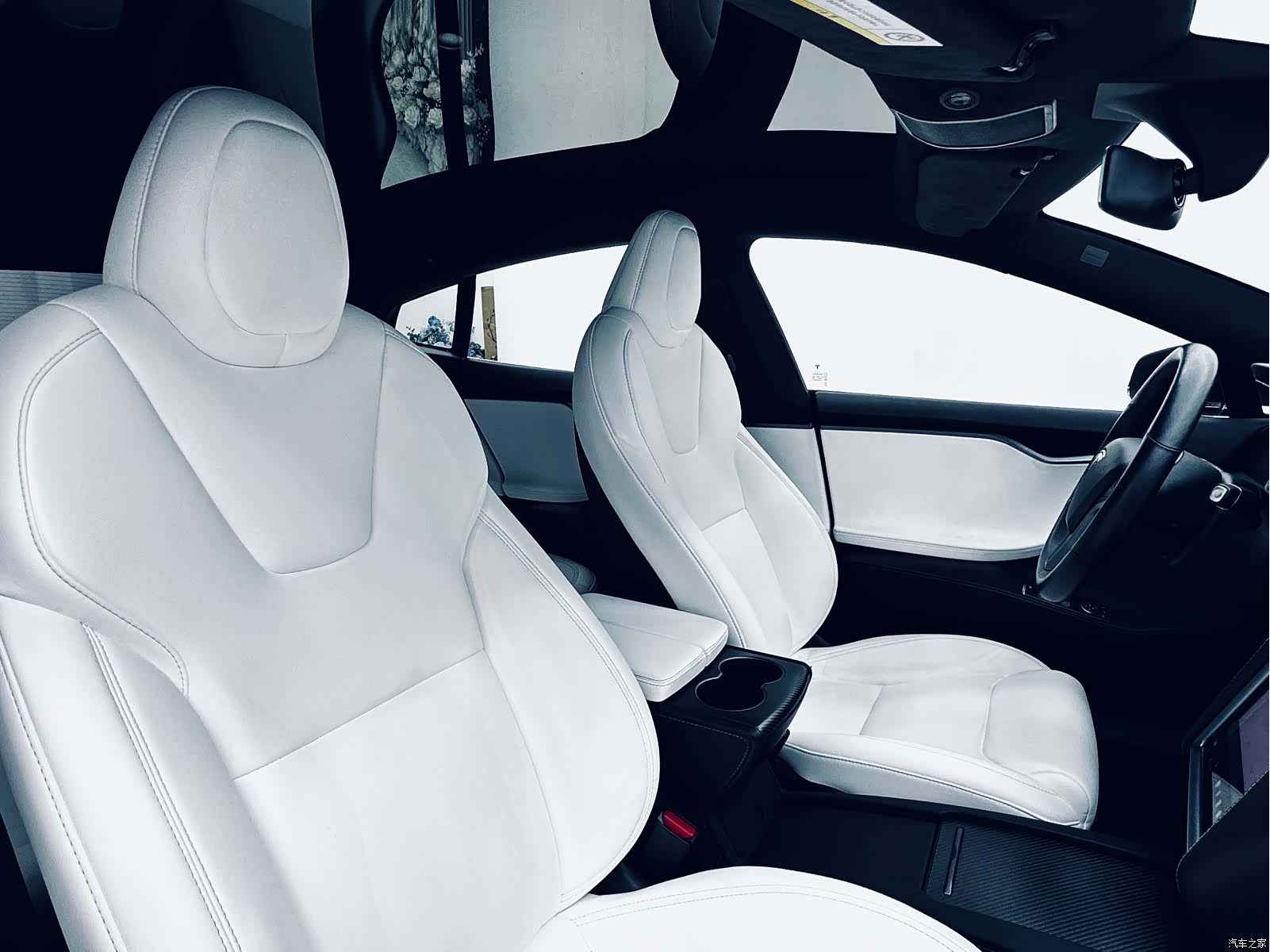 Tesla Model S, 2020 17