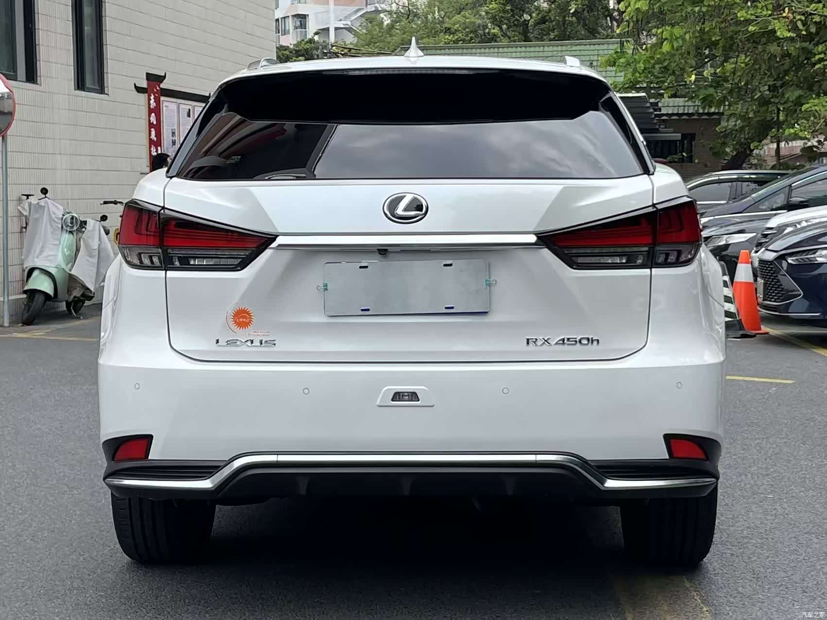 Lexus RX, 2022 все фото