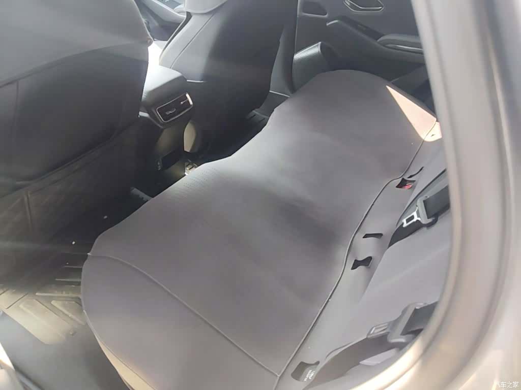 BYD Qin, 2025 17