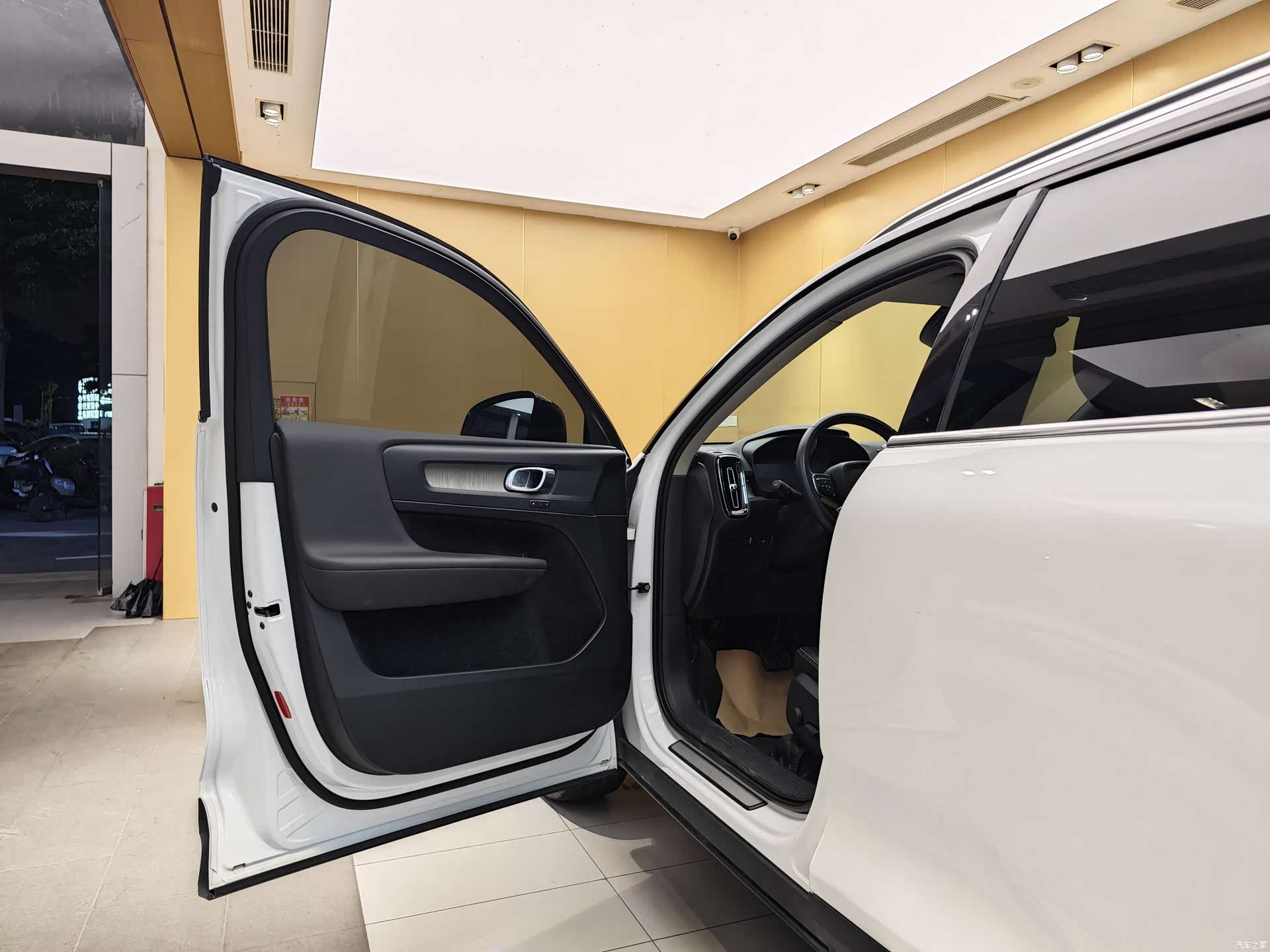Volvo XC40, 2019 8