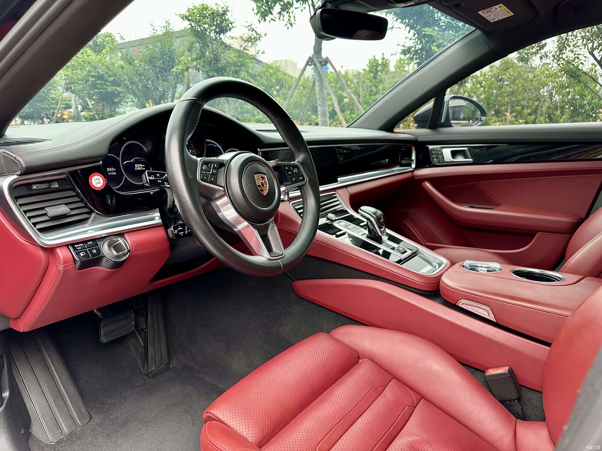 Porsche Panamera, 2018 7