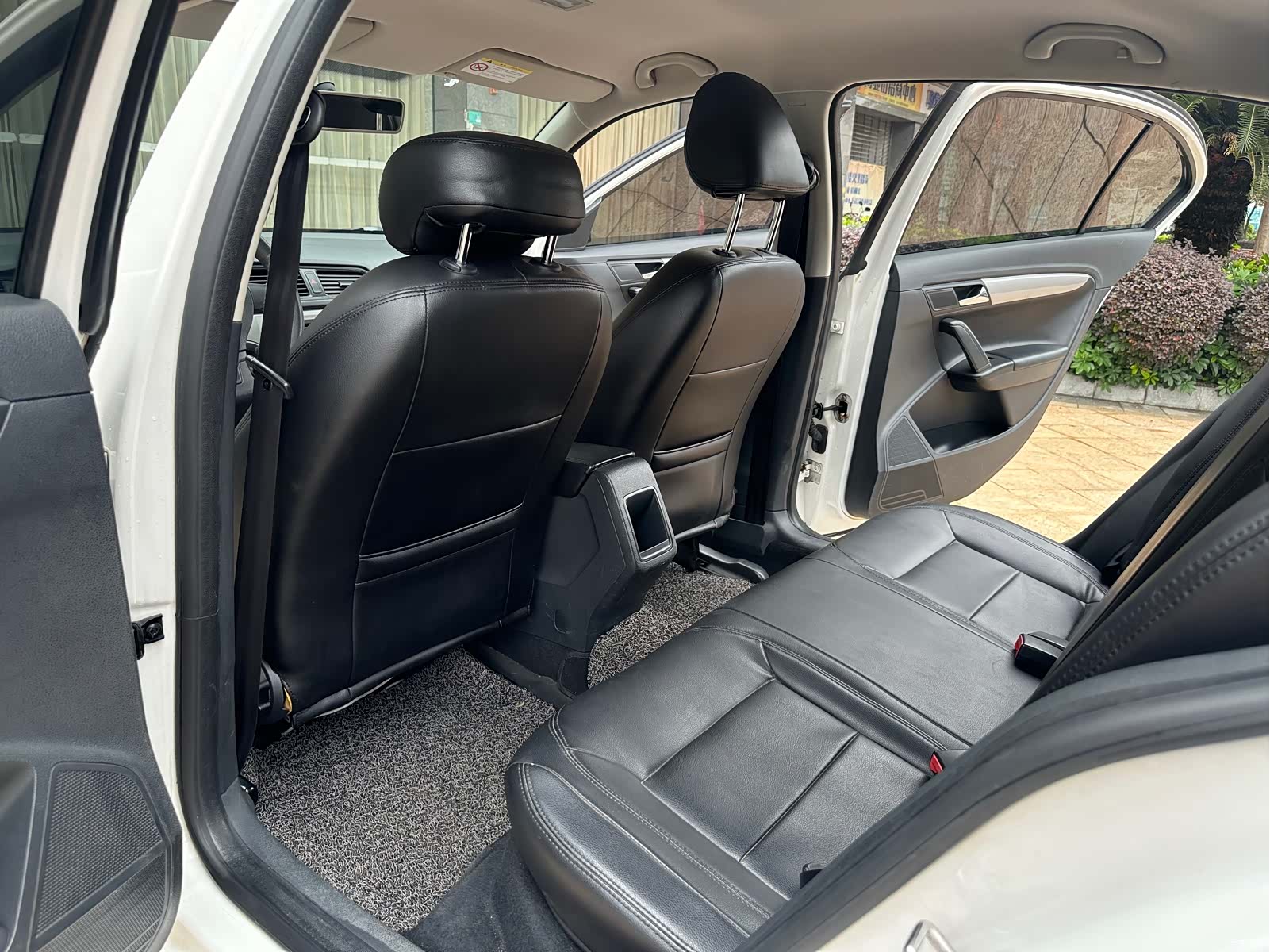 Volkswagen Lavida, 2016 4