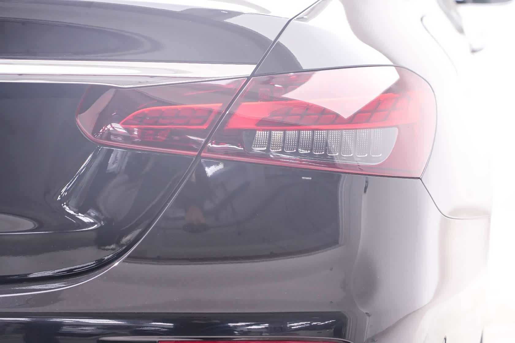 Mercedes-Benz E-Class, 2023 23
