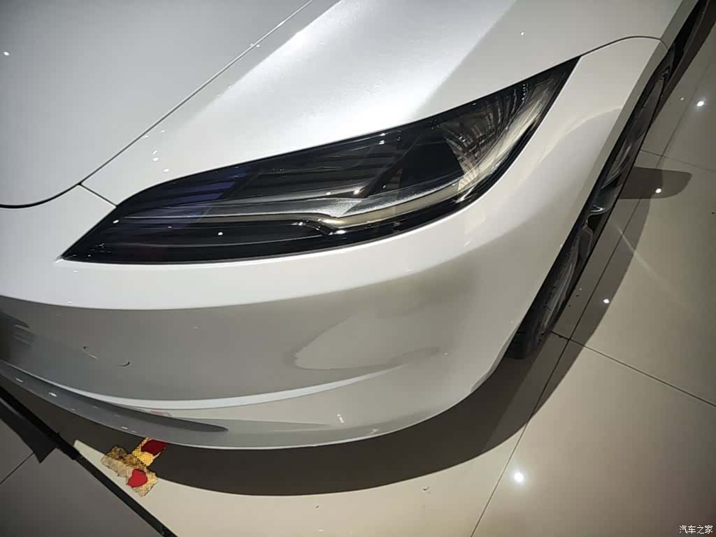 Tesla Model 3, 2024 24