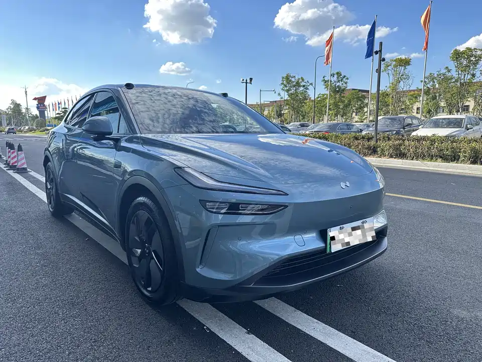 NIO L60