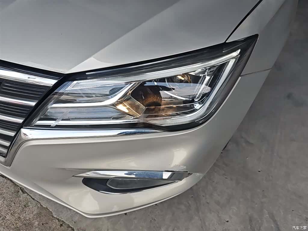 Roewe i5, 2019 24