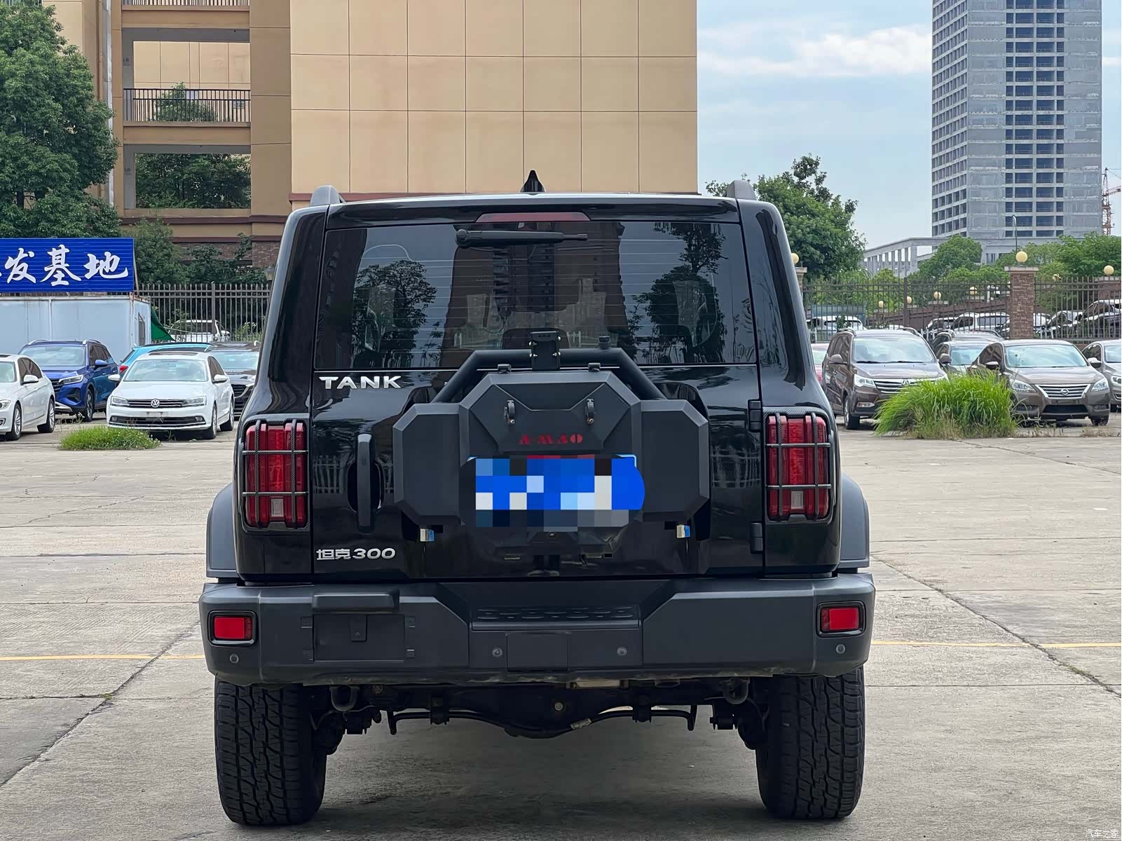 Tank 300, 2022 7