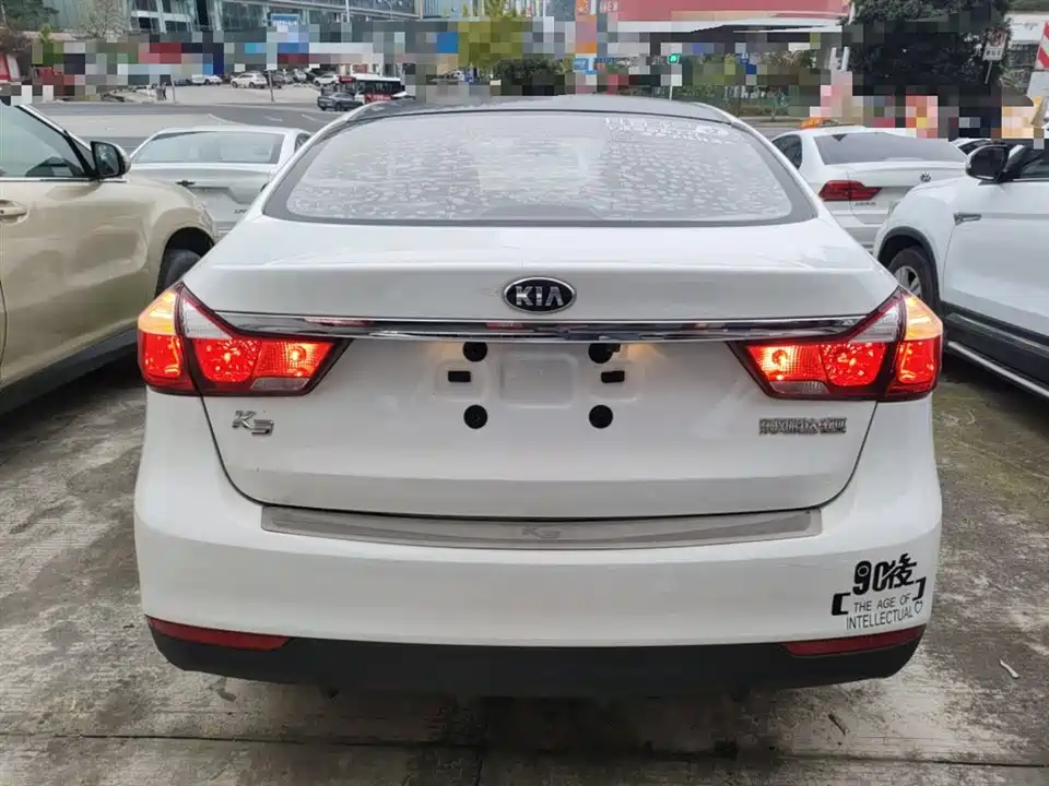 Kia K3