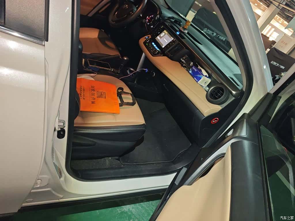 Toyota RAV4, 2016 22