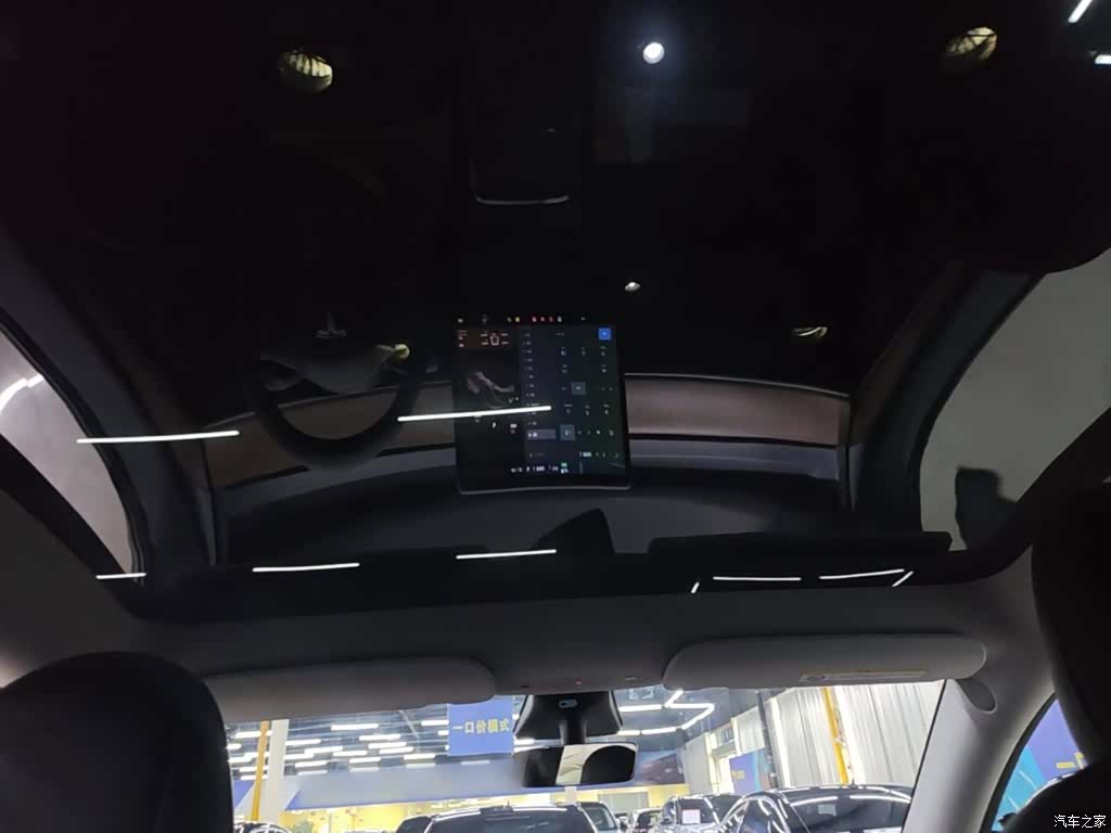 Tesla Model Y, 2021 18