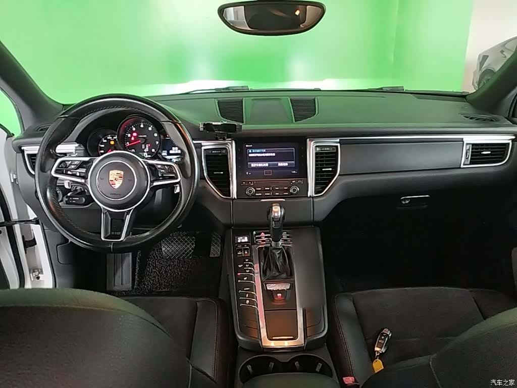 Porsche Macan, 2017 10