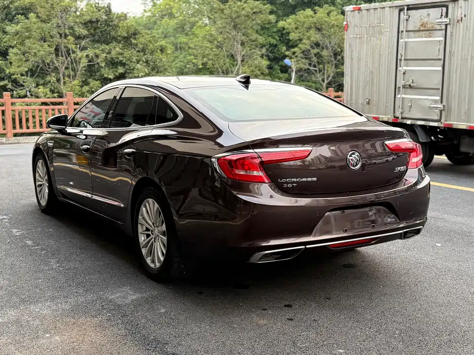 Buick Lacrosse