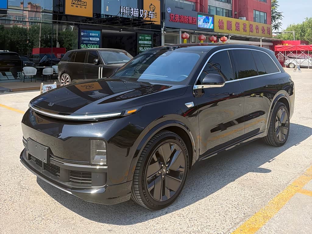 Li Auto L8