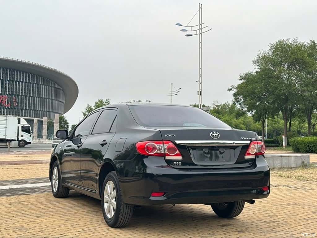 Toyota Corolla, 2012 6
