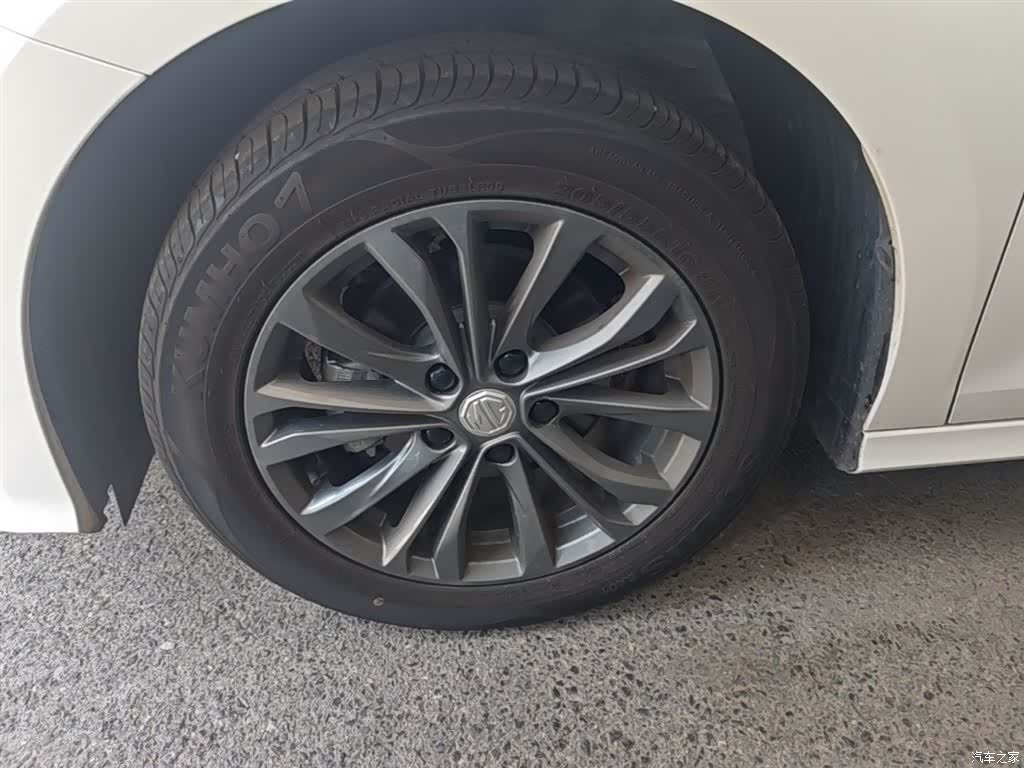 MG MG5, 2024 23