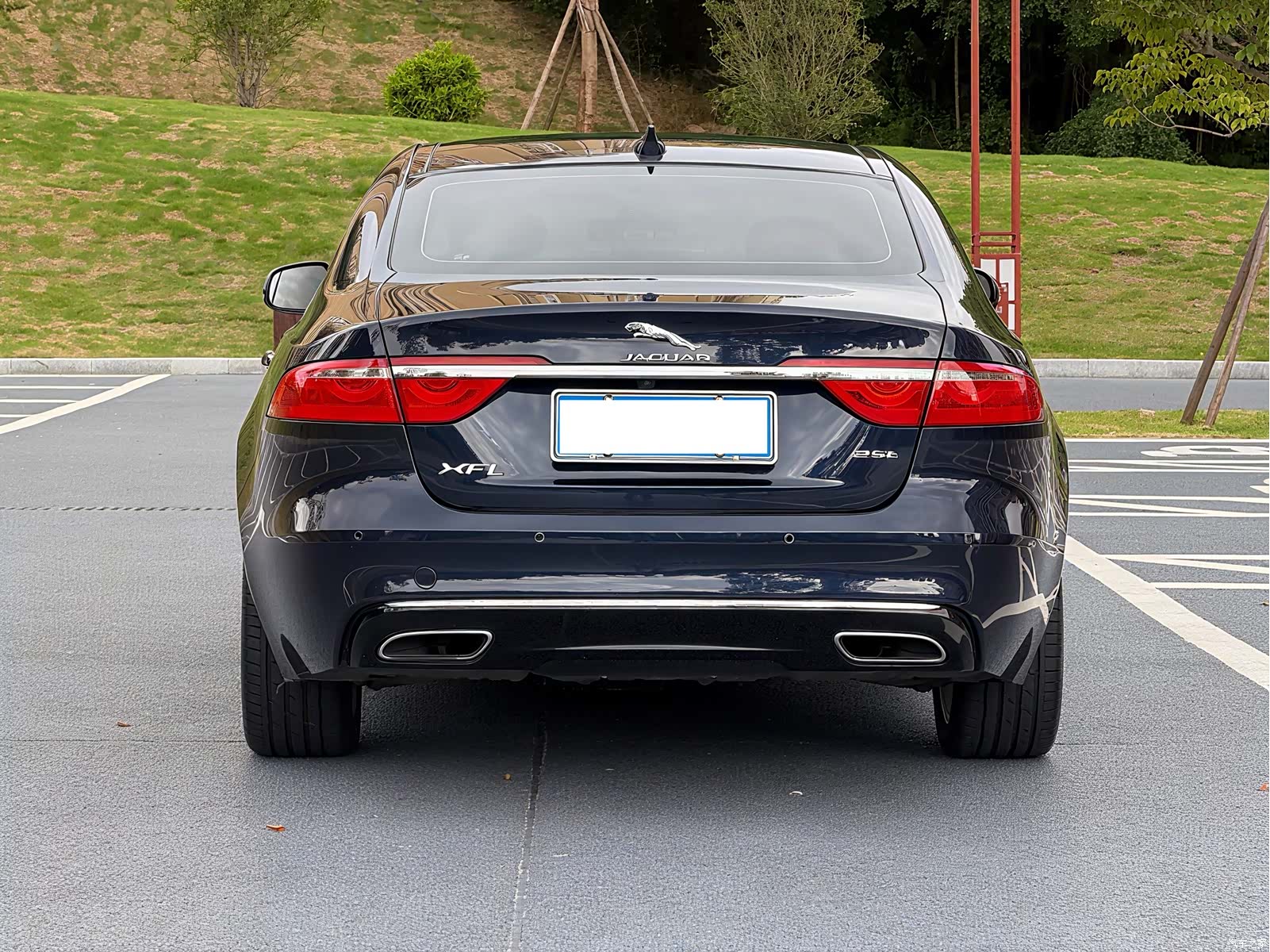 Land Rover XFL, 2019 6