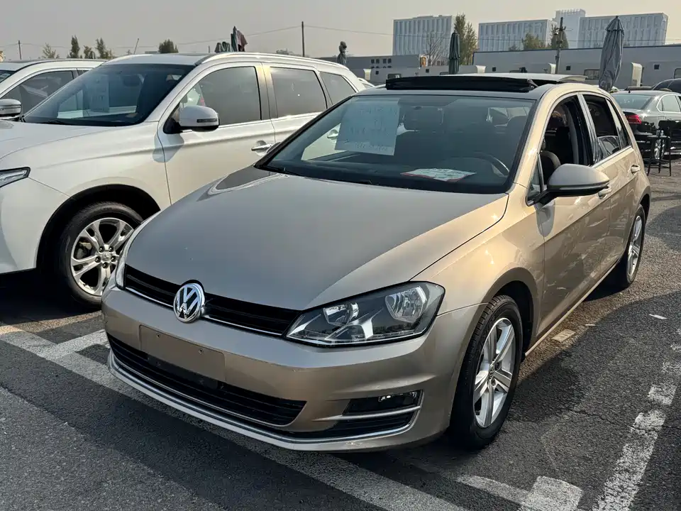 Volkswagen golf