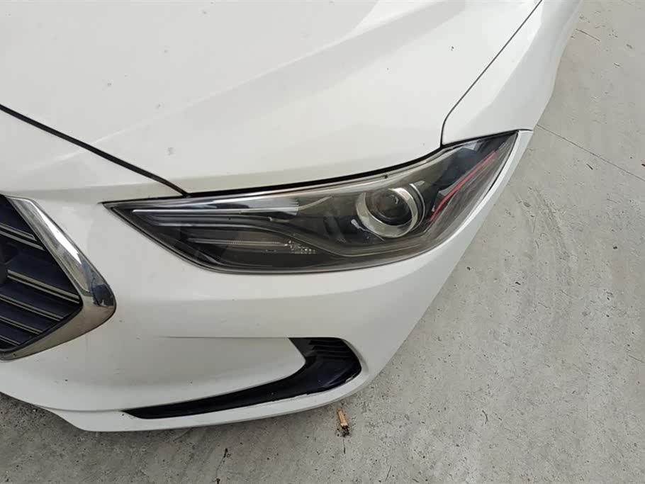 Hyundai Lead