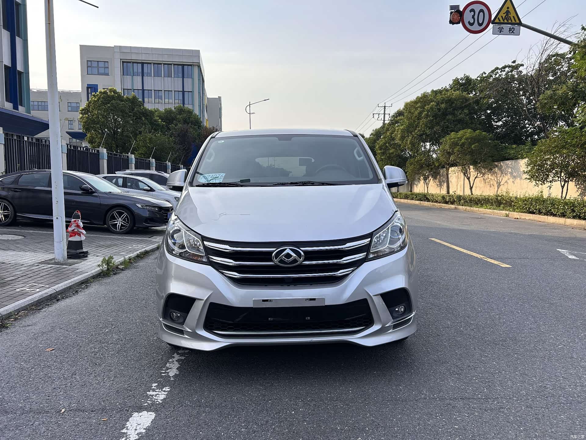 Maxus G10, 2021 2