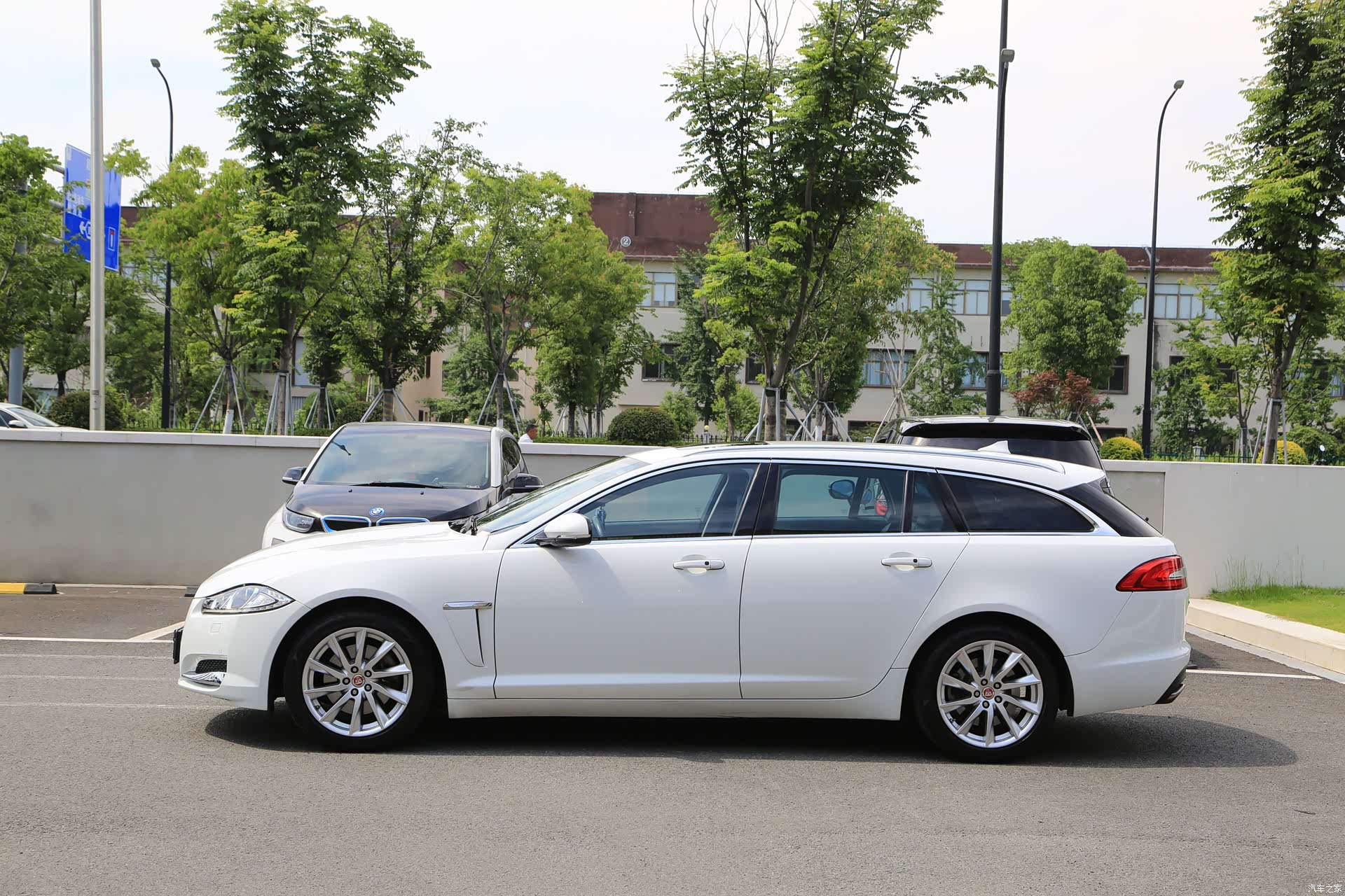 Jaguar XF, 2016 16