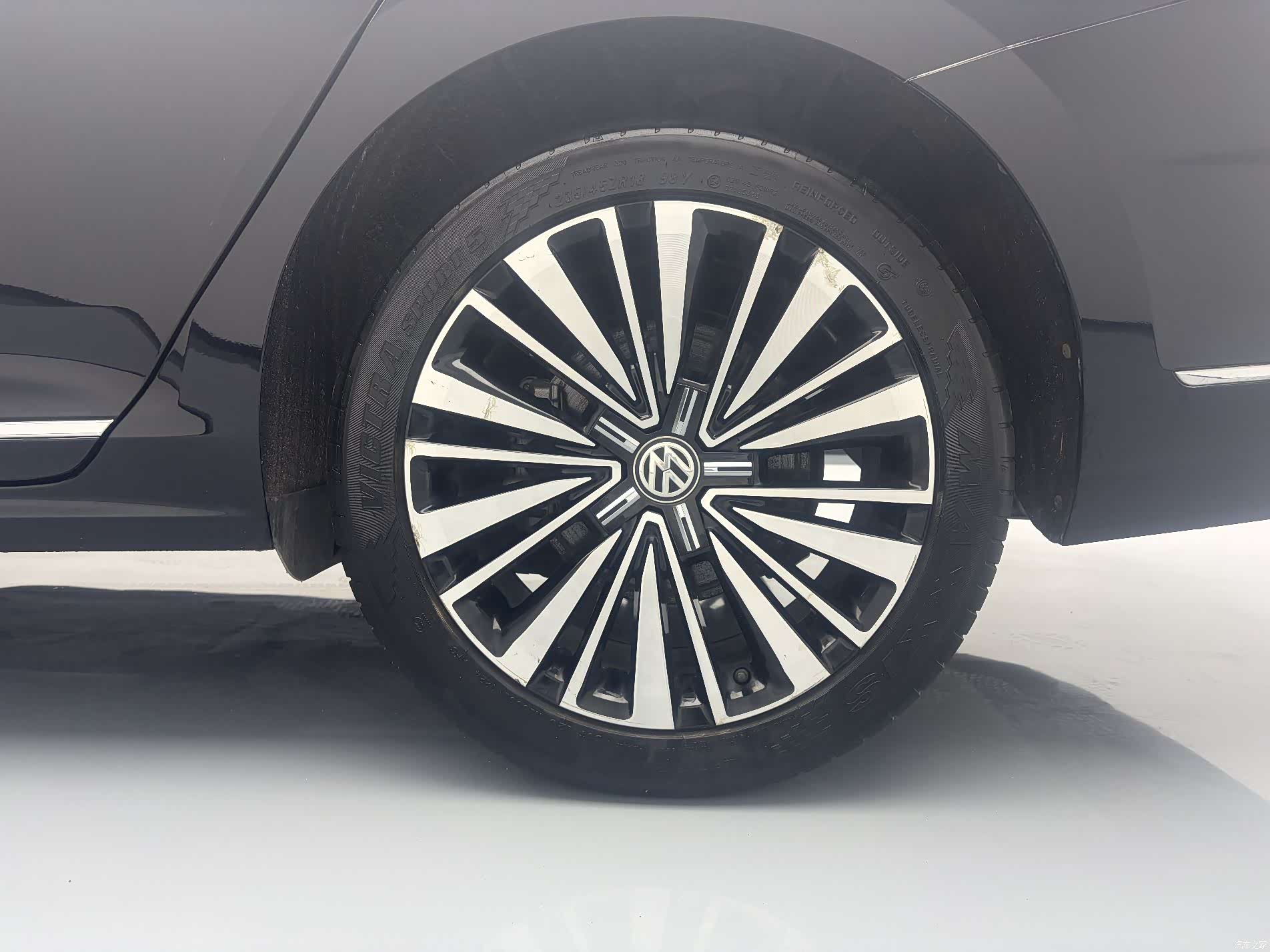 Volkswagen Passat, 2020 11