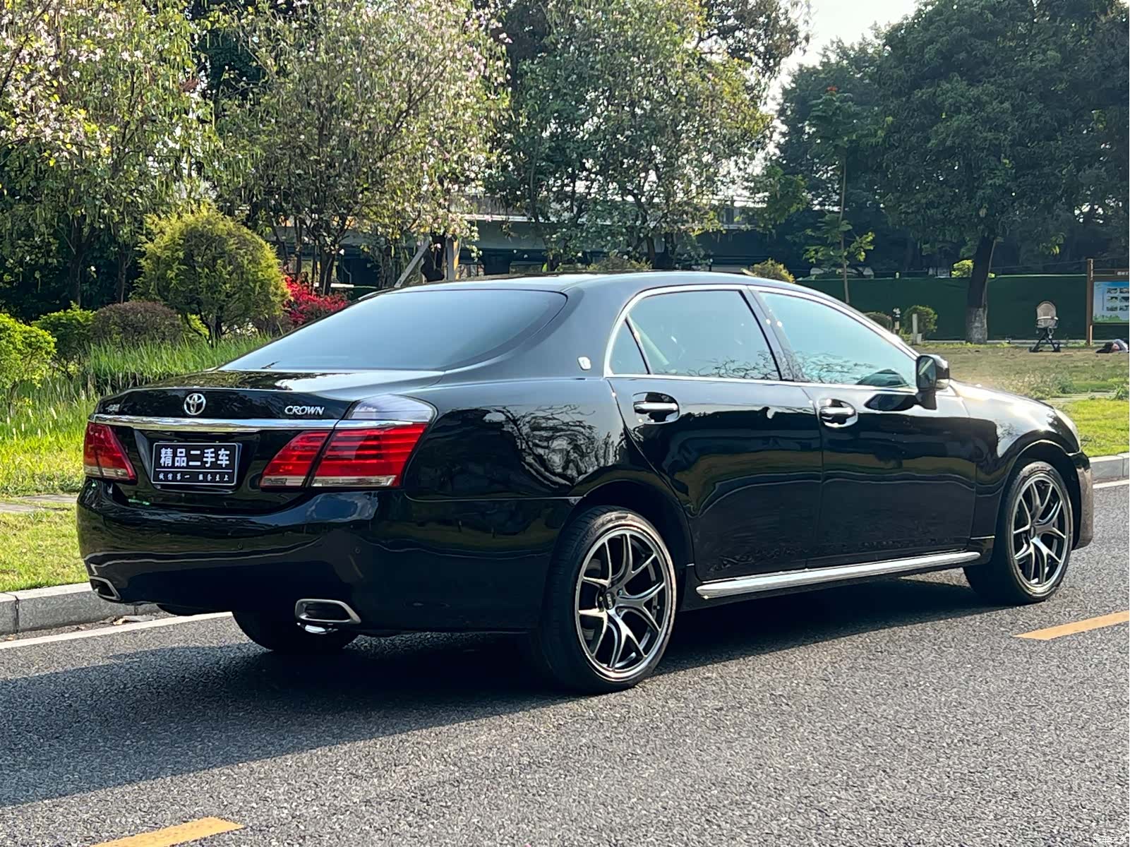 Toyota Crown, 2014 все фото