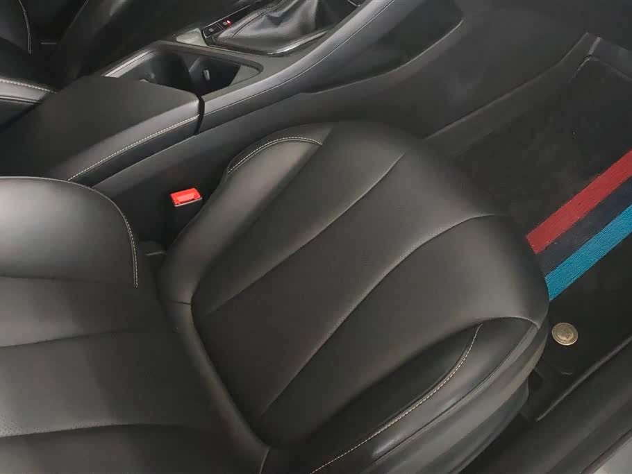 Roewe i5 Roewe i5