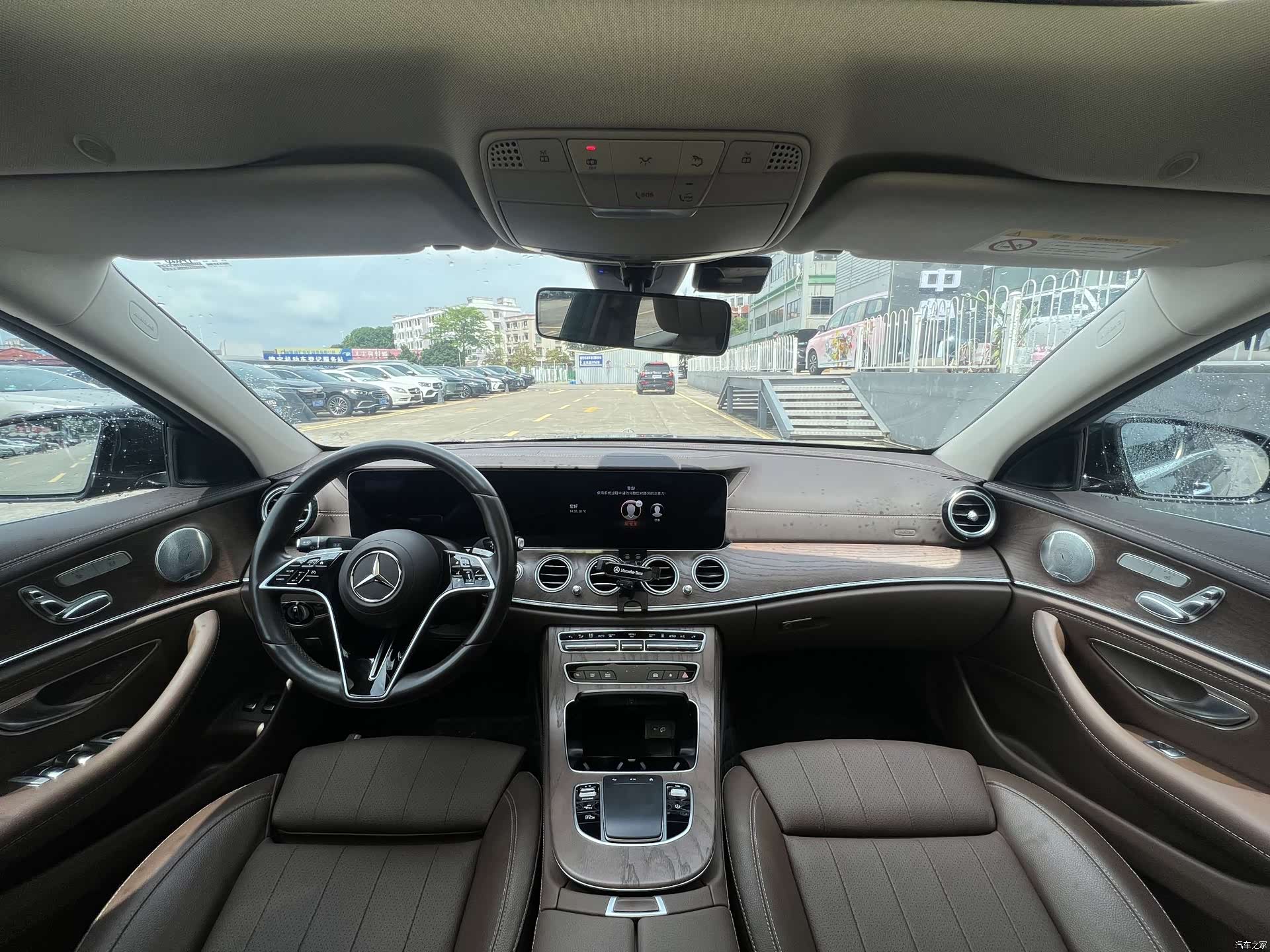 Mercedes-Benz E-Class, 2022 15