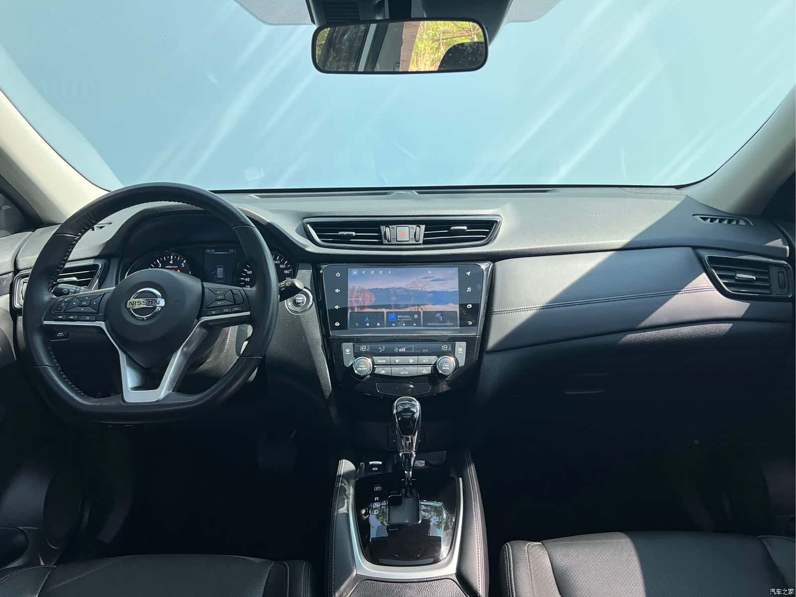 Nissan X-Trail, 2022 все фото