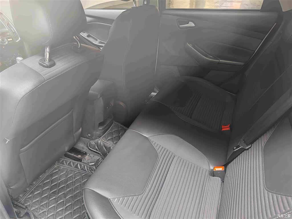 Ford Focus, 2018 все фото