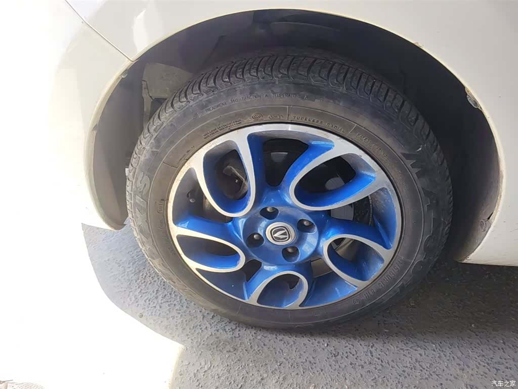 Changan EV360, 2020 23