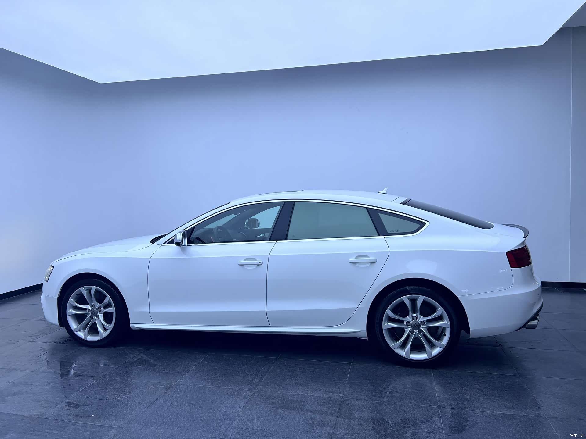 Audi S5, 2013 6