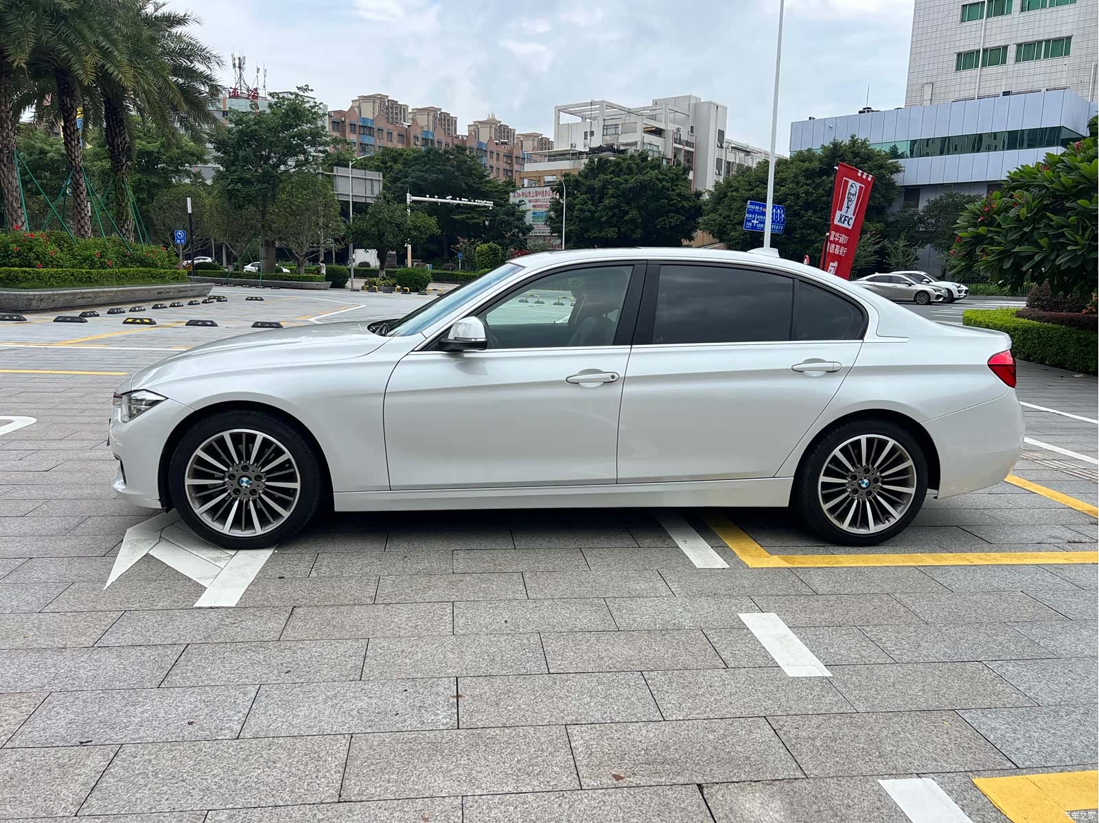 BMW 3 Series, 2019 4