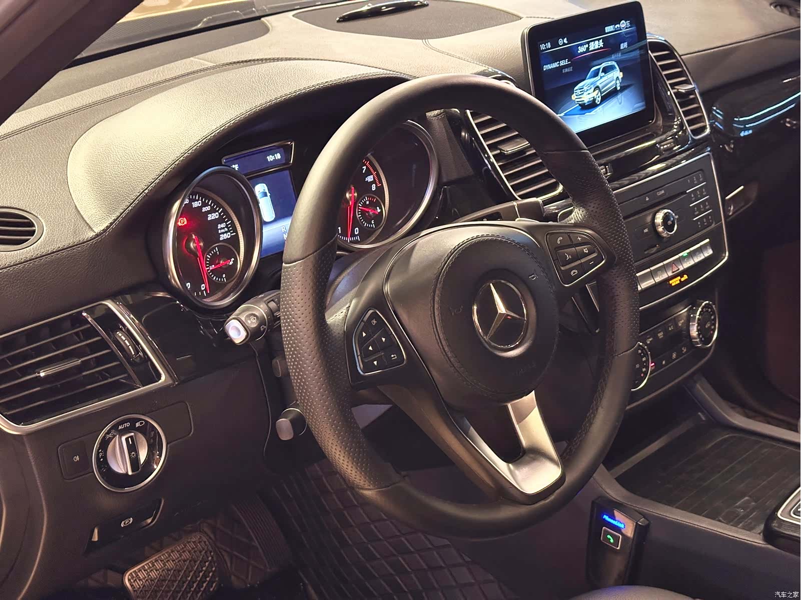 Mercedes-Benz GLS, 2021 14