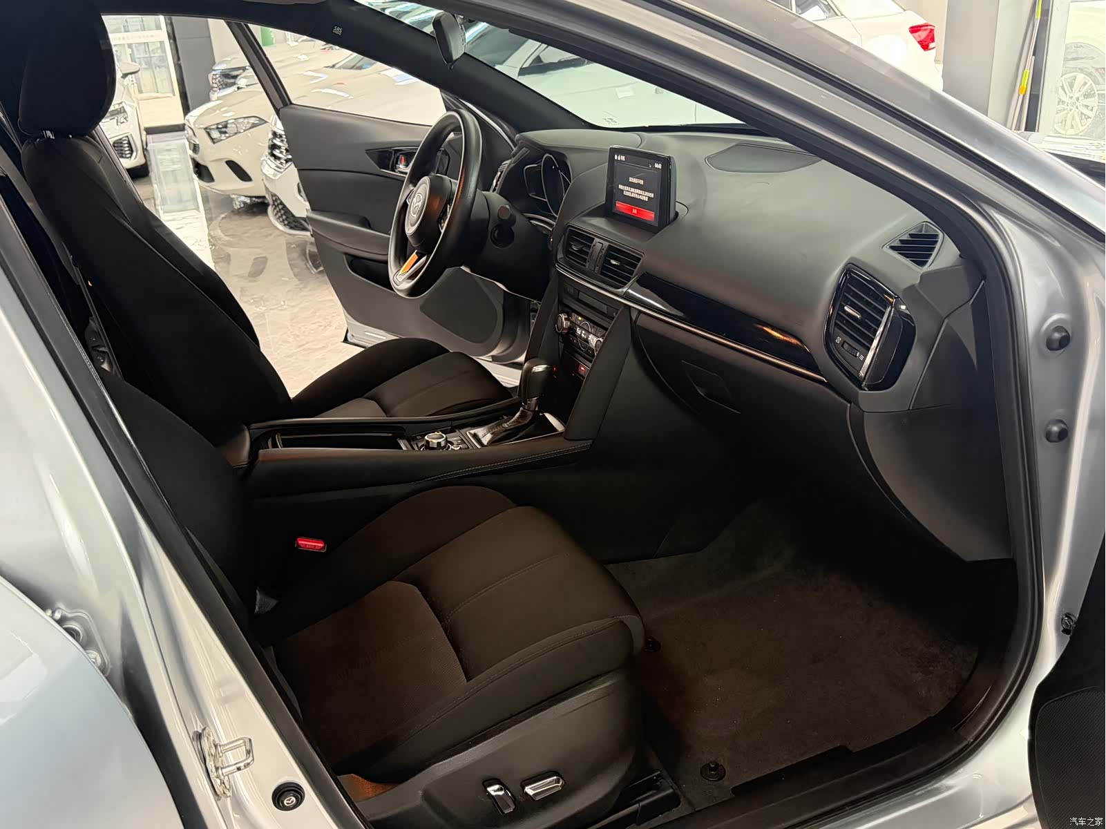 Mazda CX-4, 2021 8