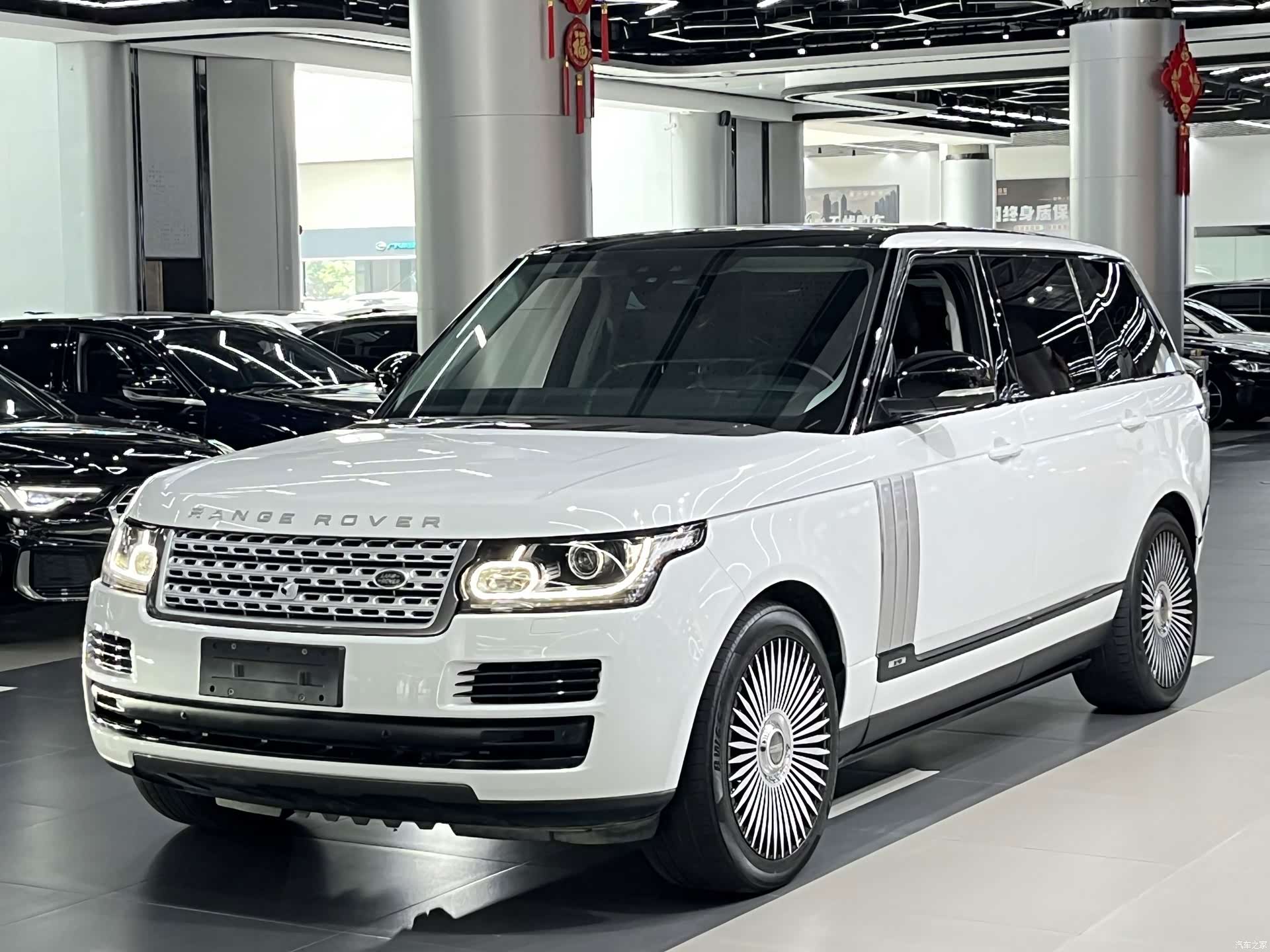Land Rover Range Rover, 2018 1