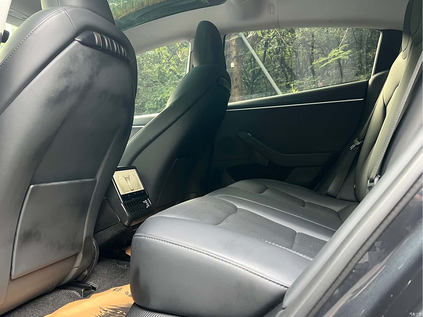 Tesla Model 3, 2024 10