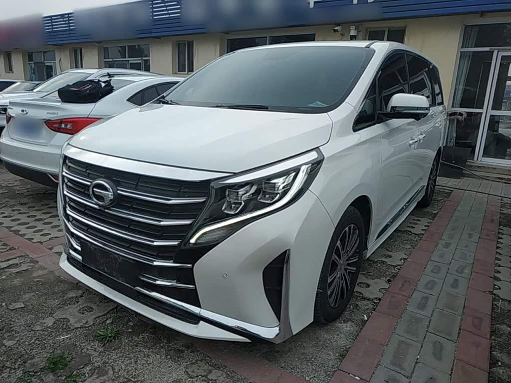 GAC M8