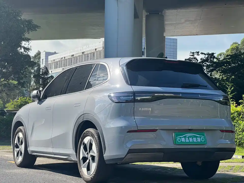 Geely Galaxy Galaxy E5