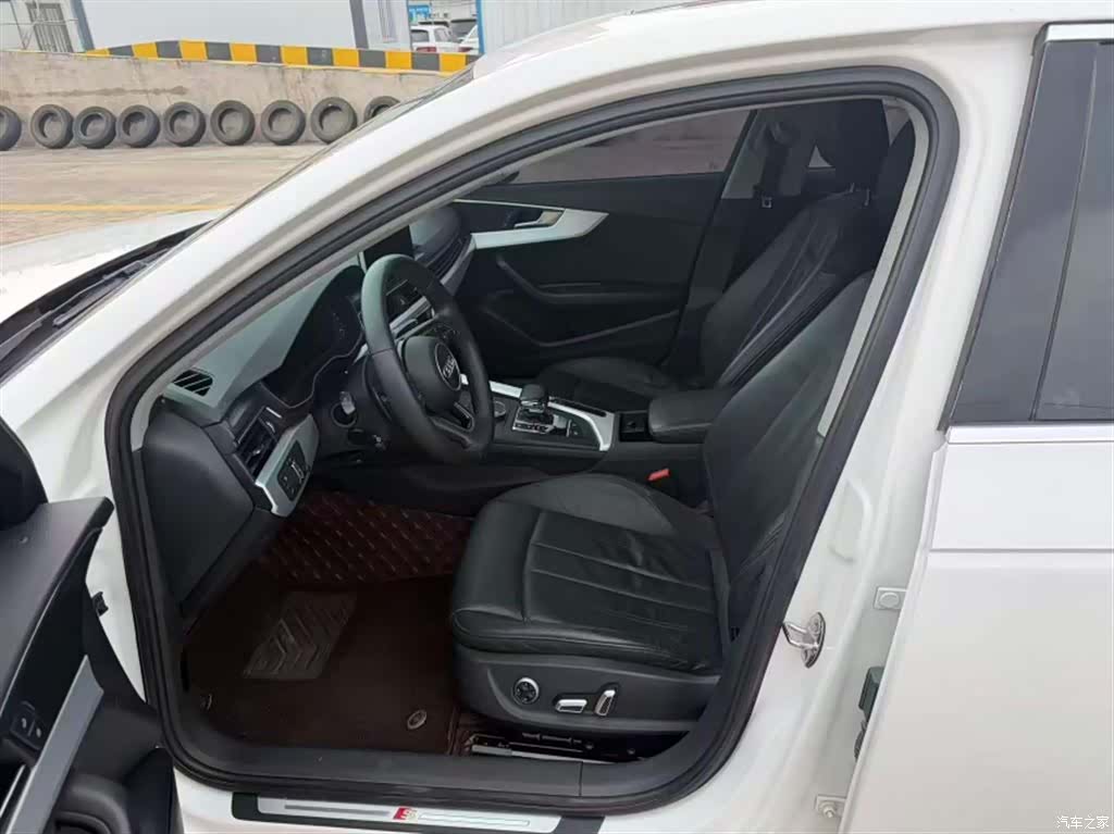 Audi A4L, 2019 9