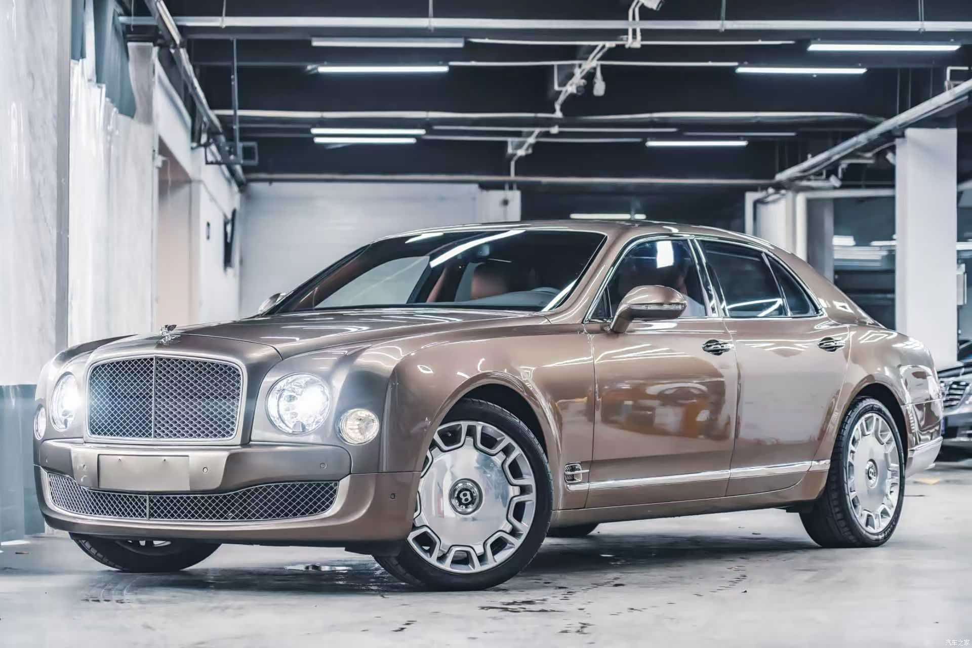 Bentley Mulsanne, 2012 1