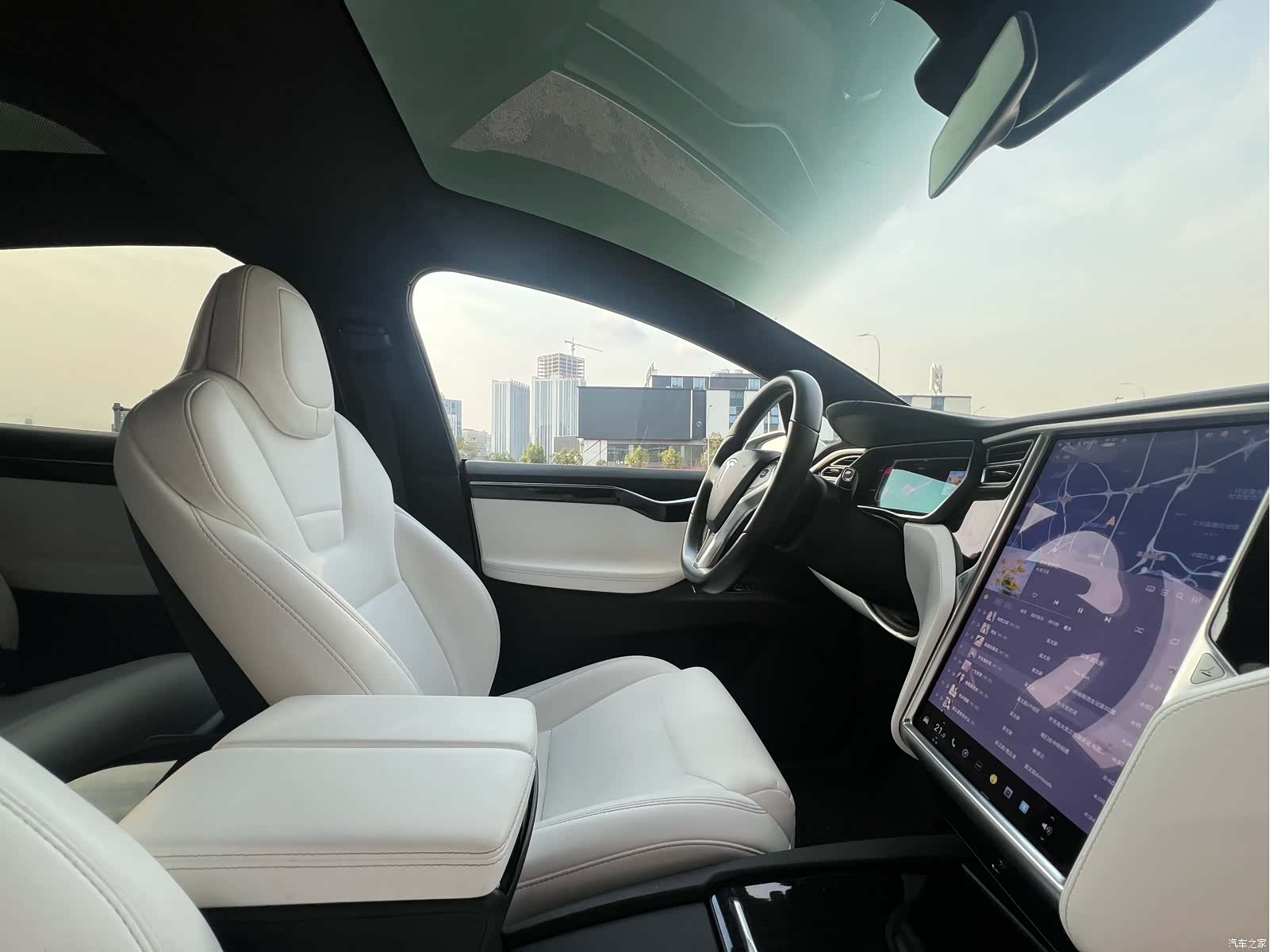 Tesla Model X, 2017 12