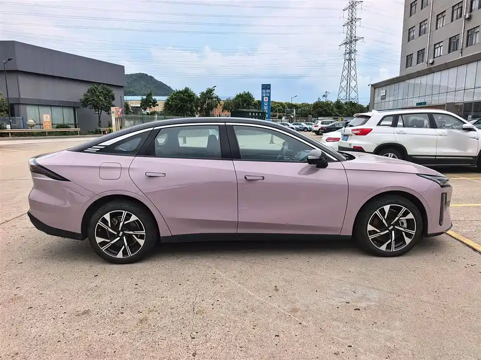 Geely Galaxy Galaxy L6