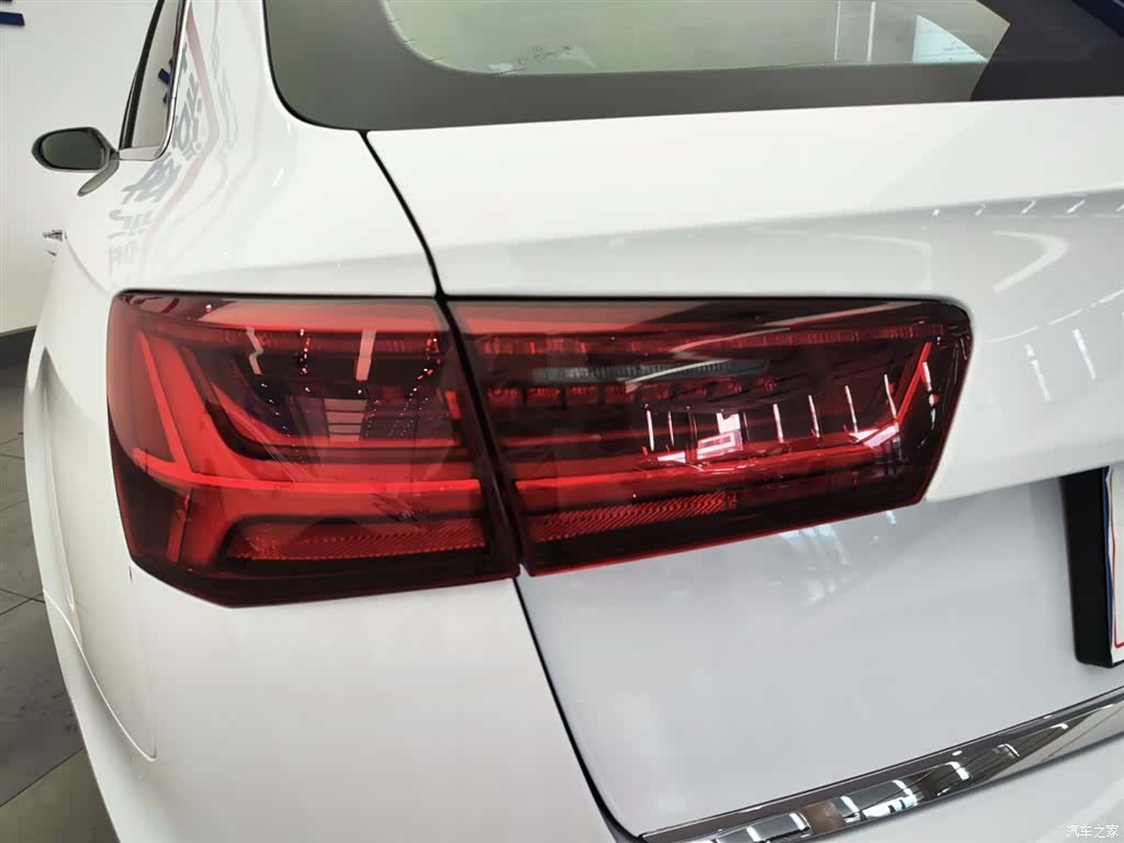 Audi A6, 2019 12
