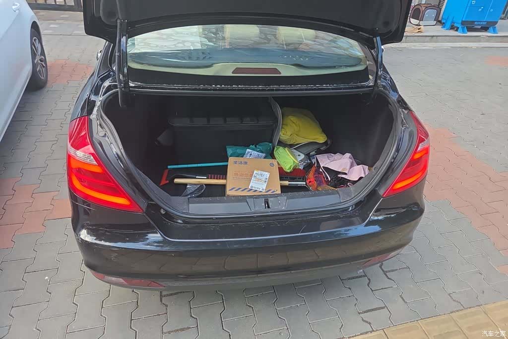 Geely Emgrand, 2016 4