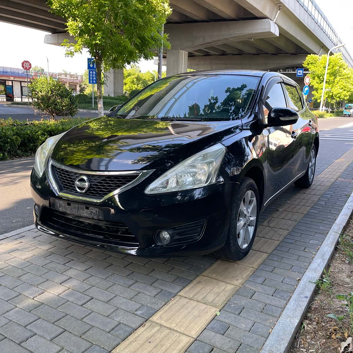 Nissan Tiida, 2012 1
