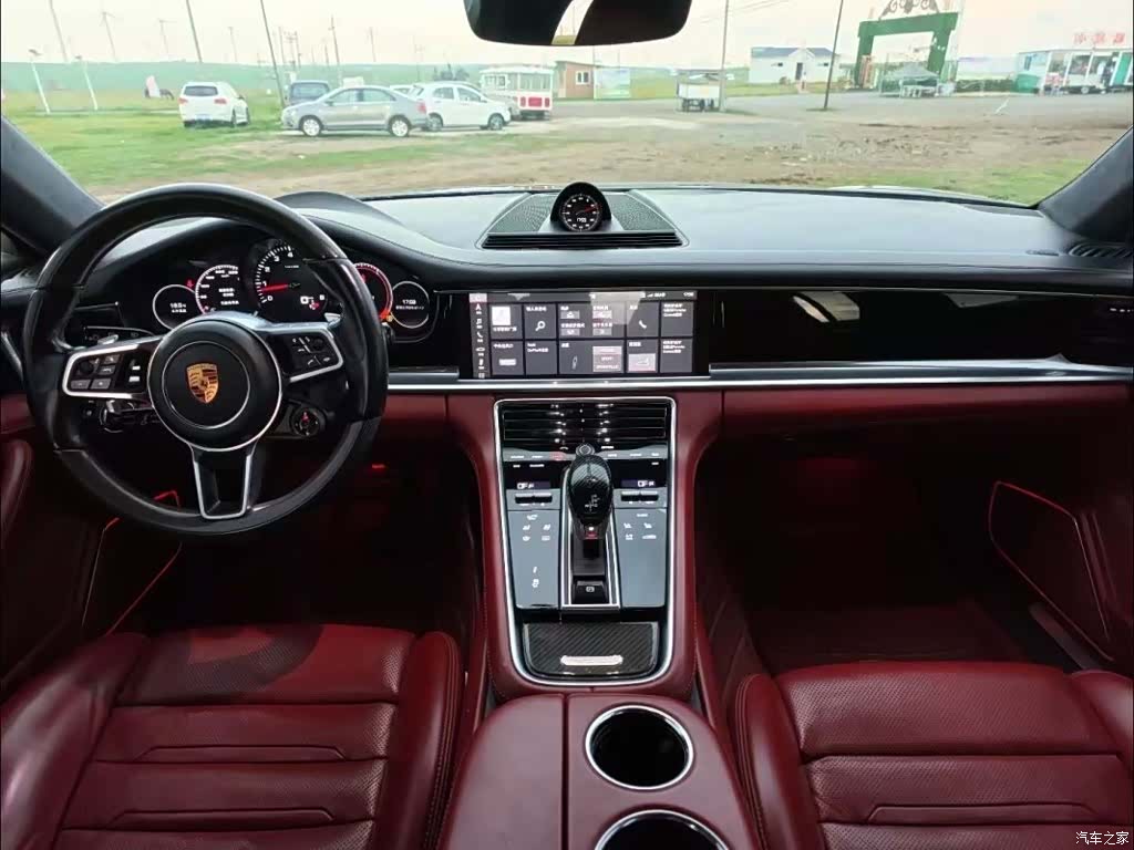 Porsche Panamera, 2017 3